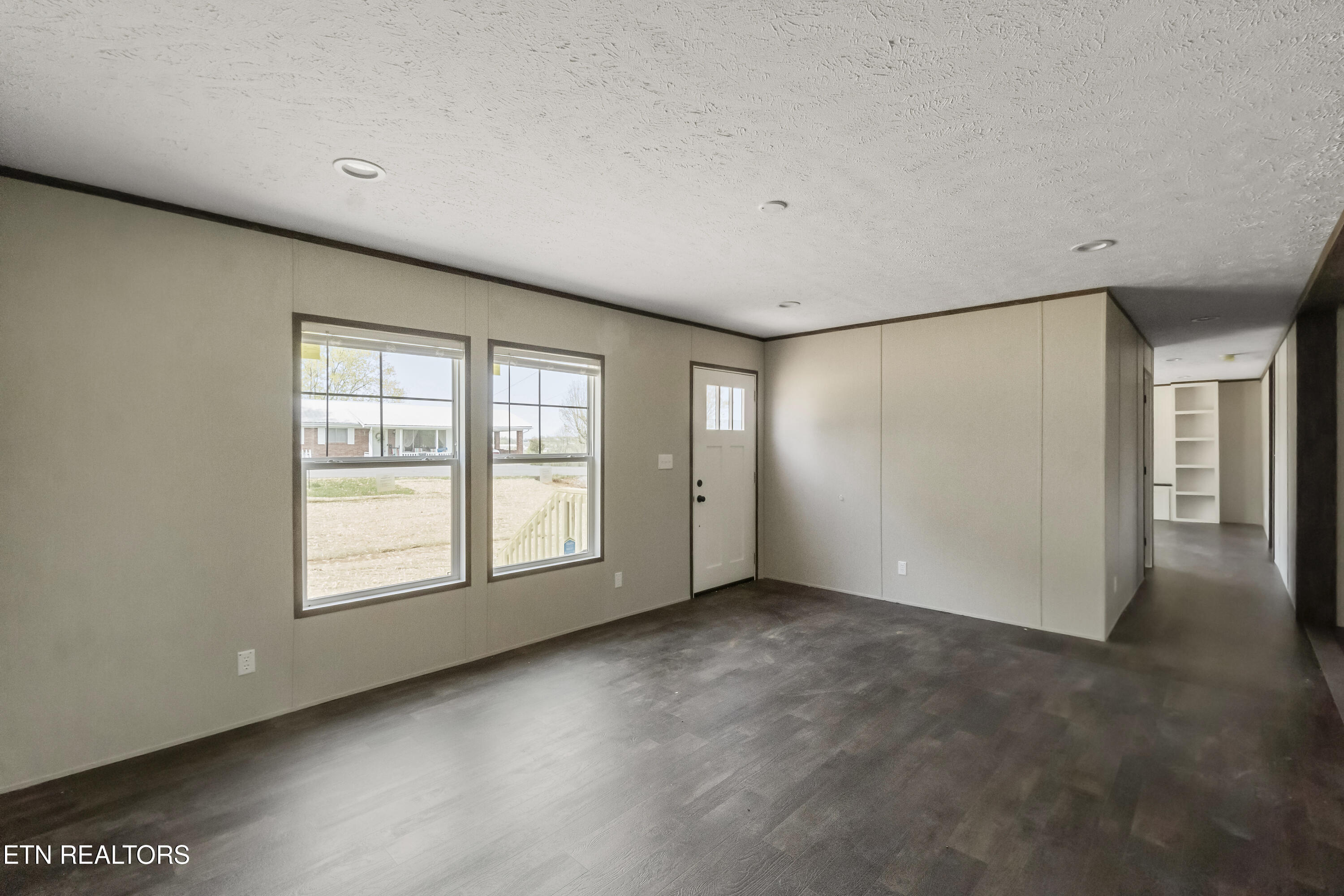 622 East Barton Ridge Road Greeneville, TN 37745 - Photo 17 of 51 DSC06428