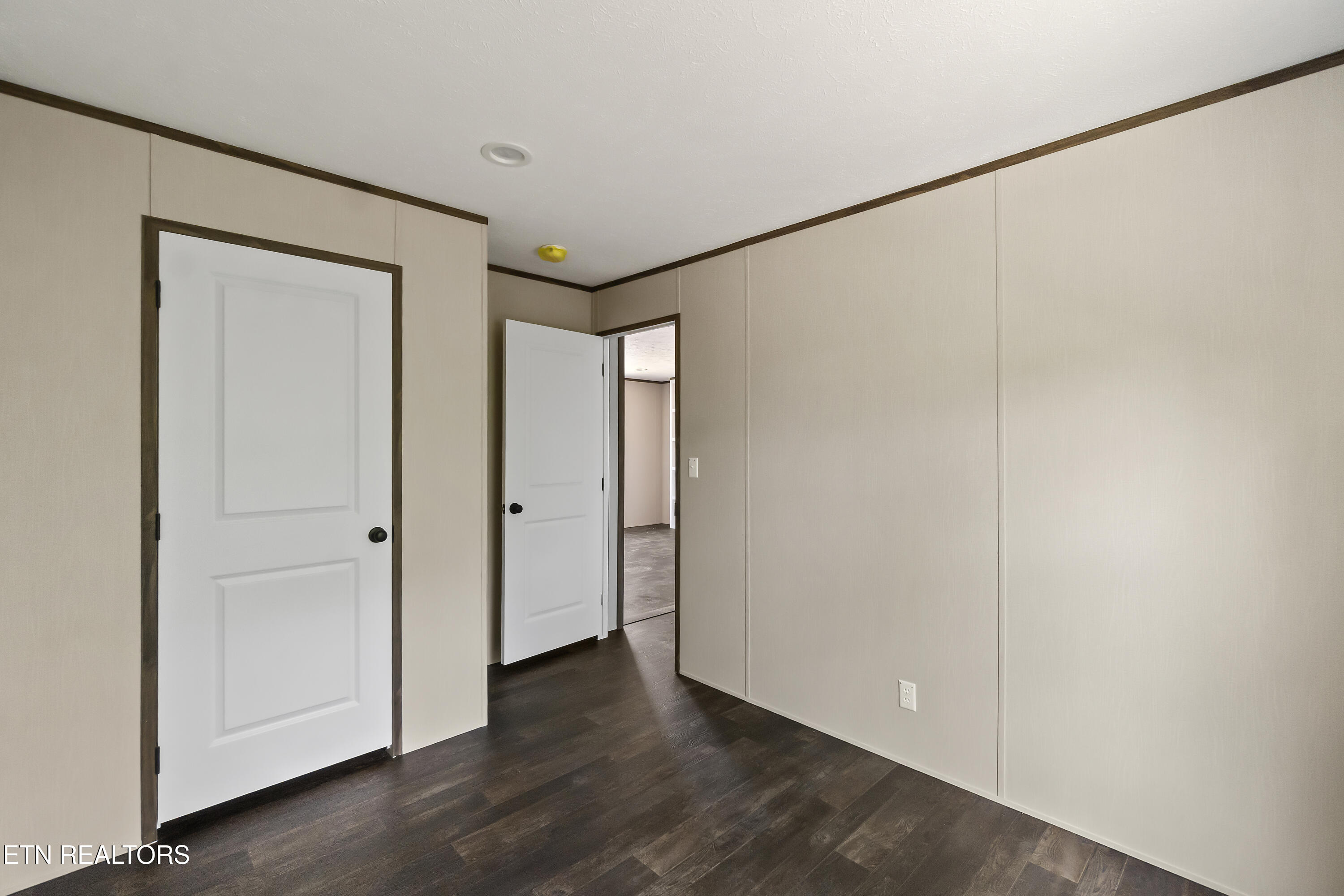 622 East Barton Ridge Road Greeneville, TN 37745 - Photo 41 of 51 DSC06542