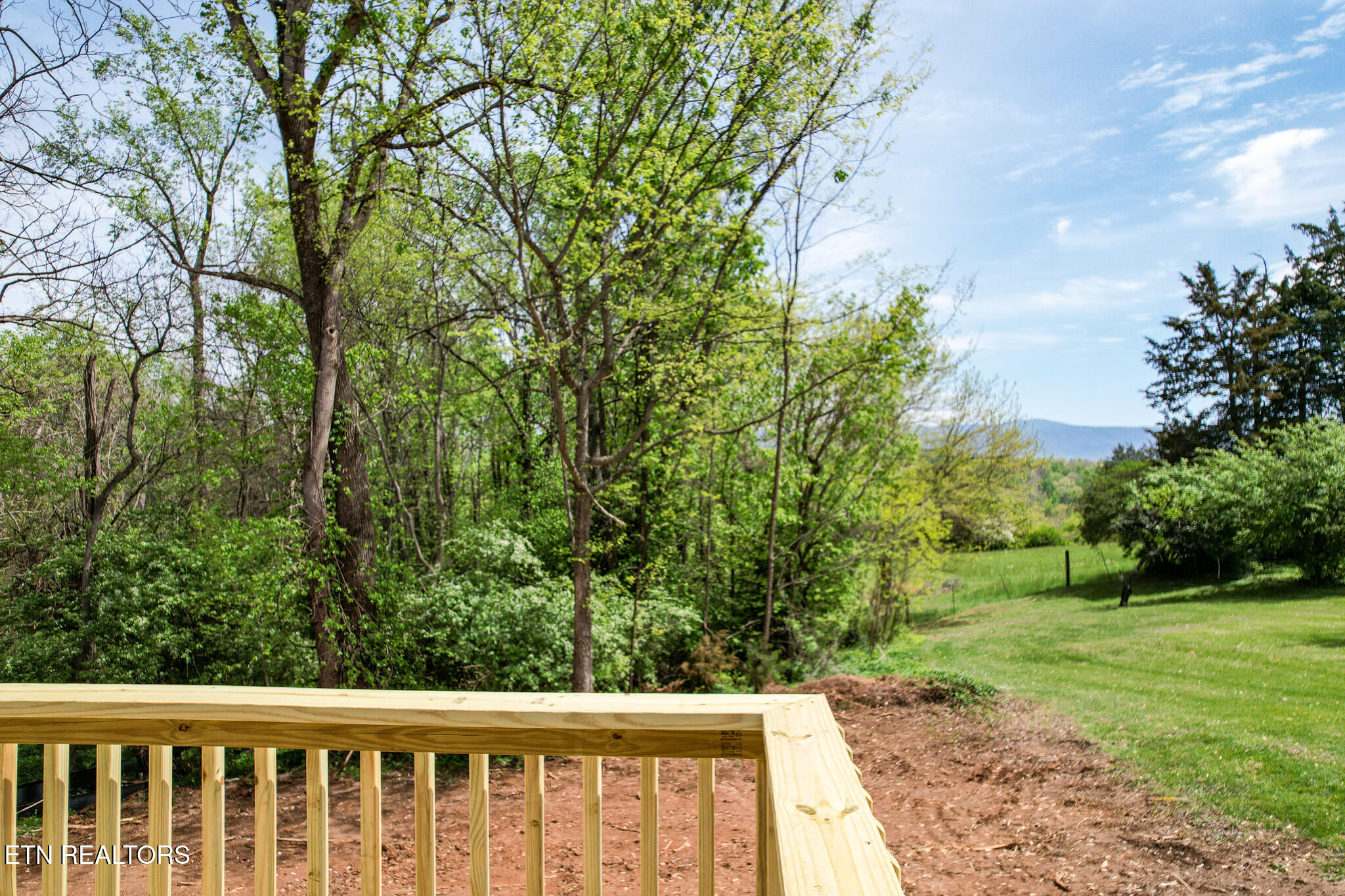 622 East Barton Ridge Road Greeneville, TN 37745 - Photo 44 of 51 DJI_0245