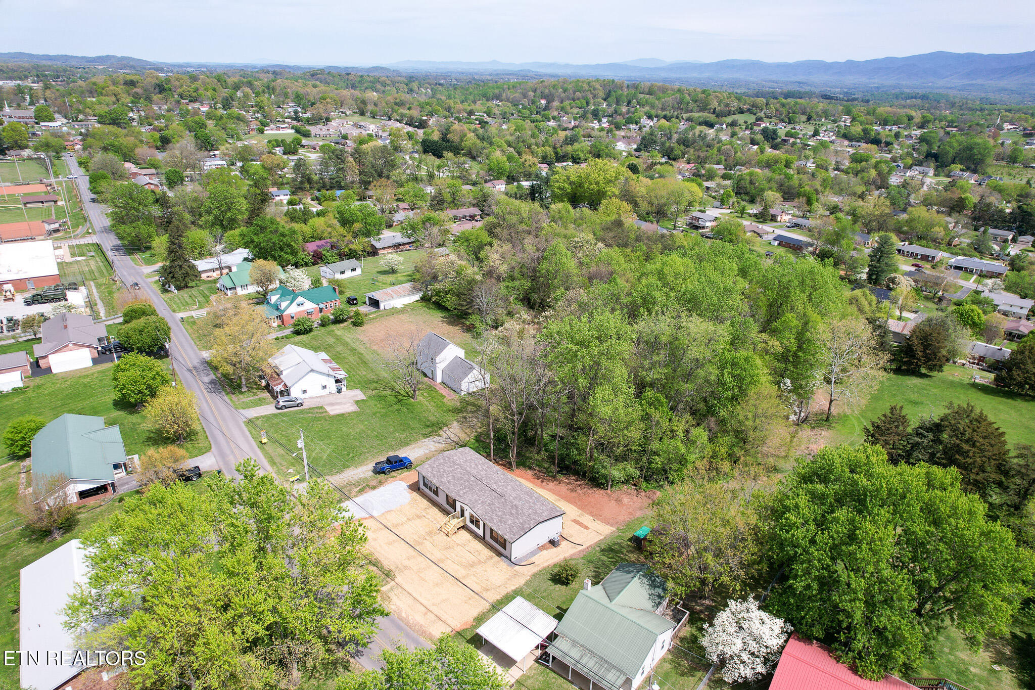 622 East Barton Ridge Road Greeneville, TN 37745 - Photo 46 of 51 DJI_0270