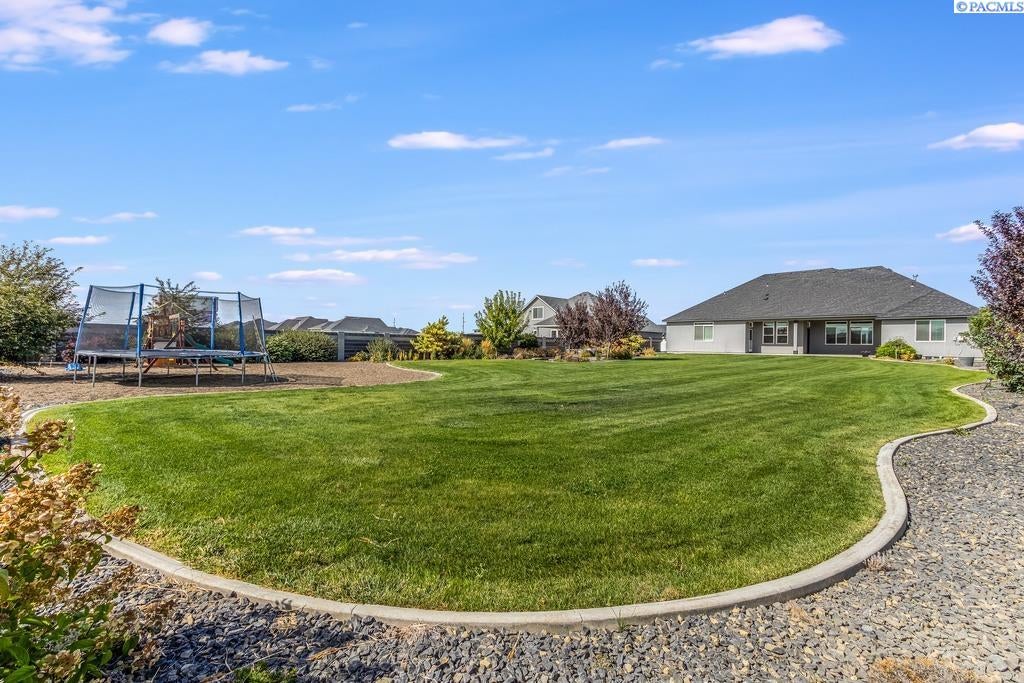 86705 Sagebrush Road Kennewick, WA 99338 - Photo 38 of 41 Gallery Image 38
