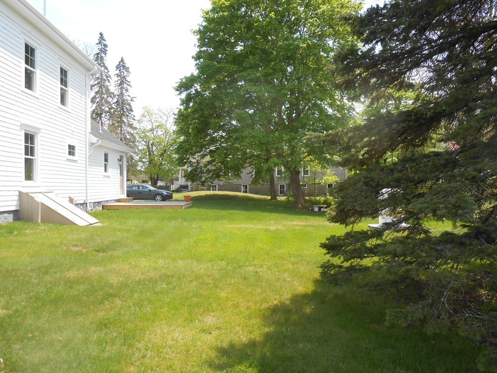 923 Main Road Westport, MA 02790 - Photo 15 of 18 Gallery Image 15