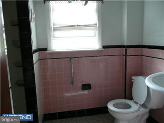 2603 Springfield Road Broomall, PA 19008 - Photo 9 of 12 Bathroom