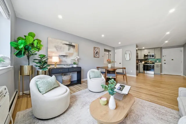 $3,400 | 20 Radcliffe Road, Unit 209, Boston, MA 02134