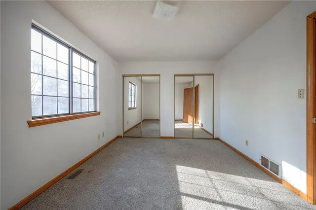 $275,000 | 507 Pawnee Street, Leavenworth, KS 66048