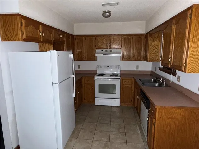 $275,000 | 507 Pawnee Street, Leavenworth, KS 66048