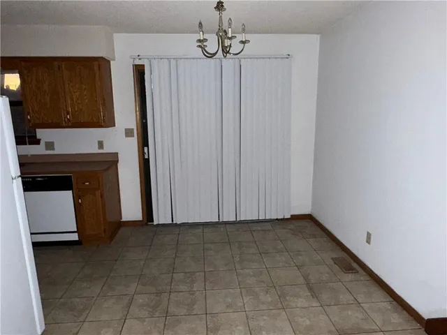 $275,000 | 507 Pawnee Street, Leavenworth, KS 66048