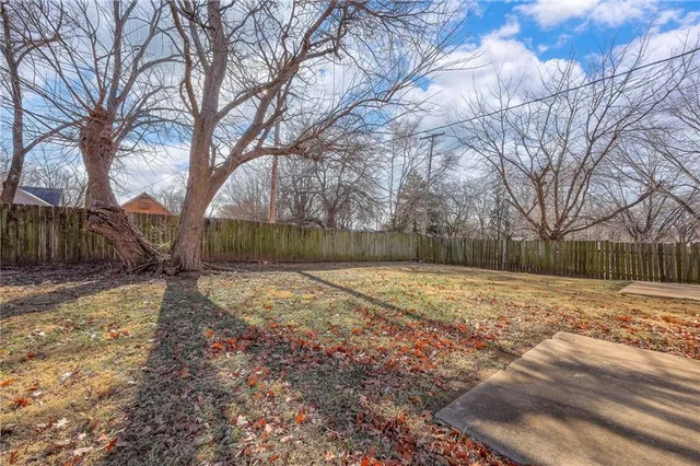 $275,000 | 507 Pawnee Street, Leavenworth, KS 66048