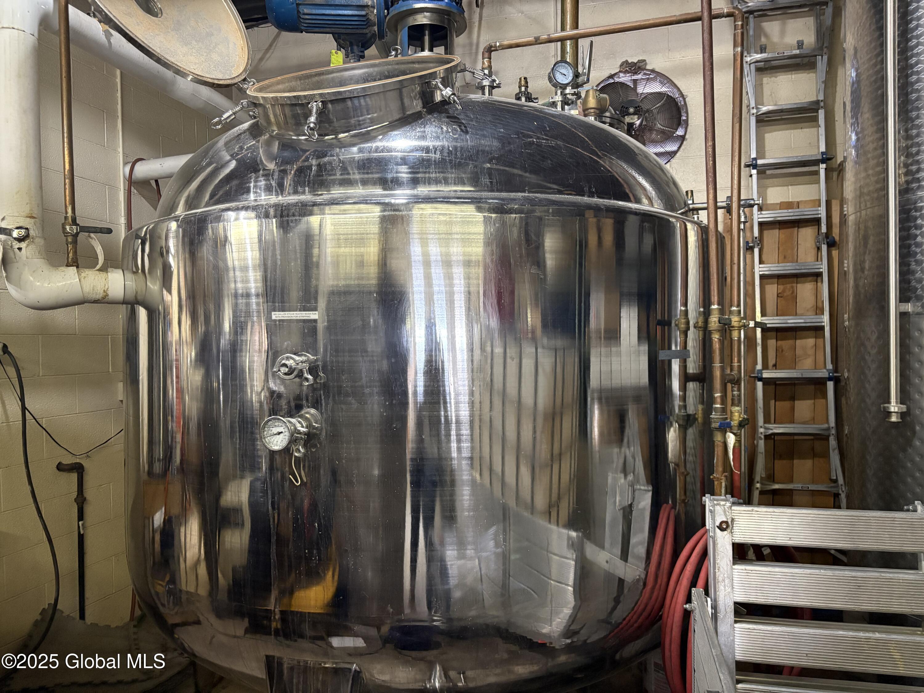 3304 Amsterdam Road Schenectady, NY 12302 - Photo 8 of 12 IMG_8051