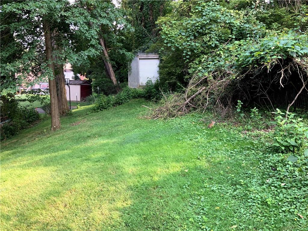 4721 Library Road Bethel Park, PA 15102 - Photo 22 of 25 Gallery Image 22