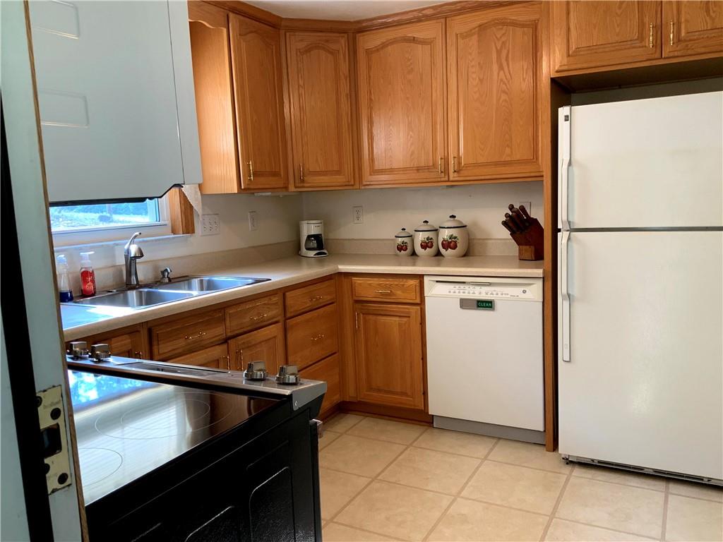 4721 Library Road Bethel Park, PA 15102 - Photo 6 of 25 Gallery Image 6