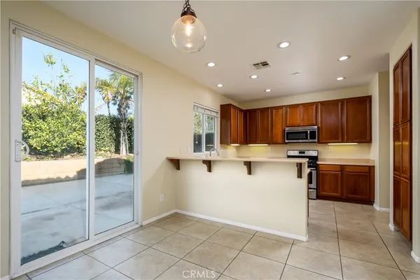 $685,000 | 16442 El Revino Drive, Fontana, CA 92336