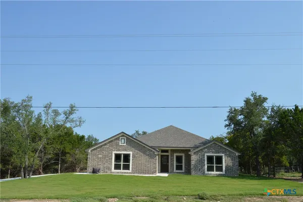 $486,900 | 850 County Road 3152, Kempner, TX 76539