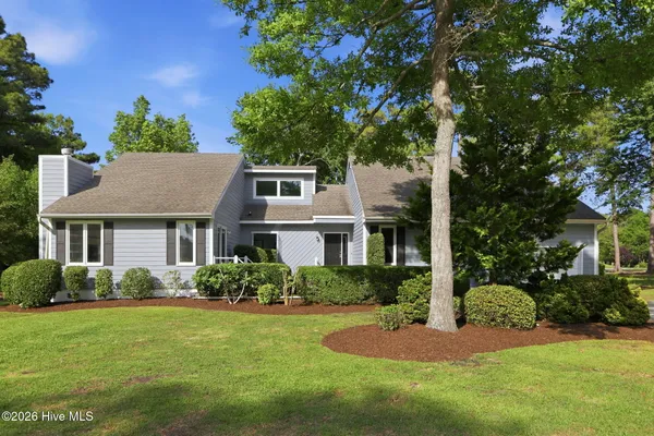 $649,900 | 304 Lord Granville Drive, Morehead City, NC 28557