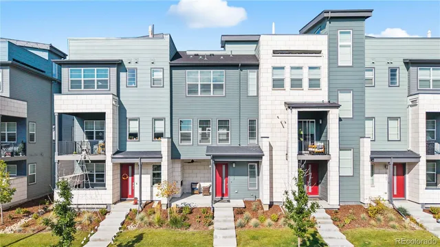 $611,500 | 10177 East 62nd Avenue, Denver, CO 80238