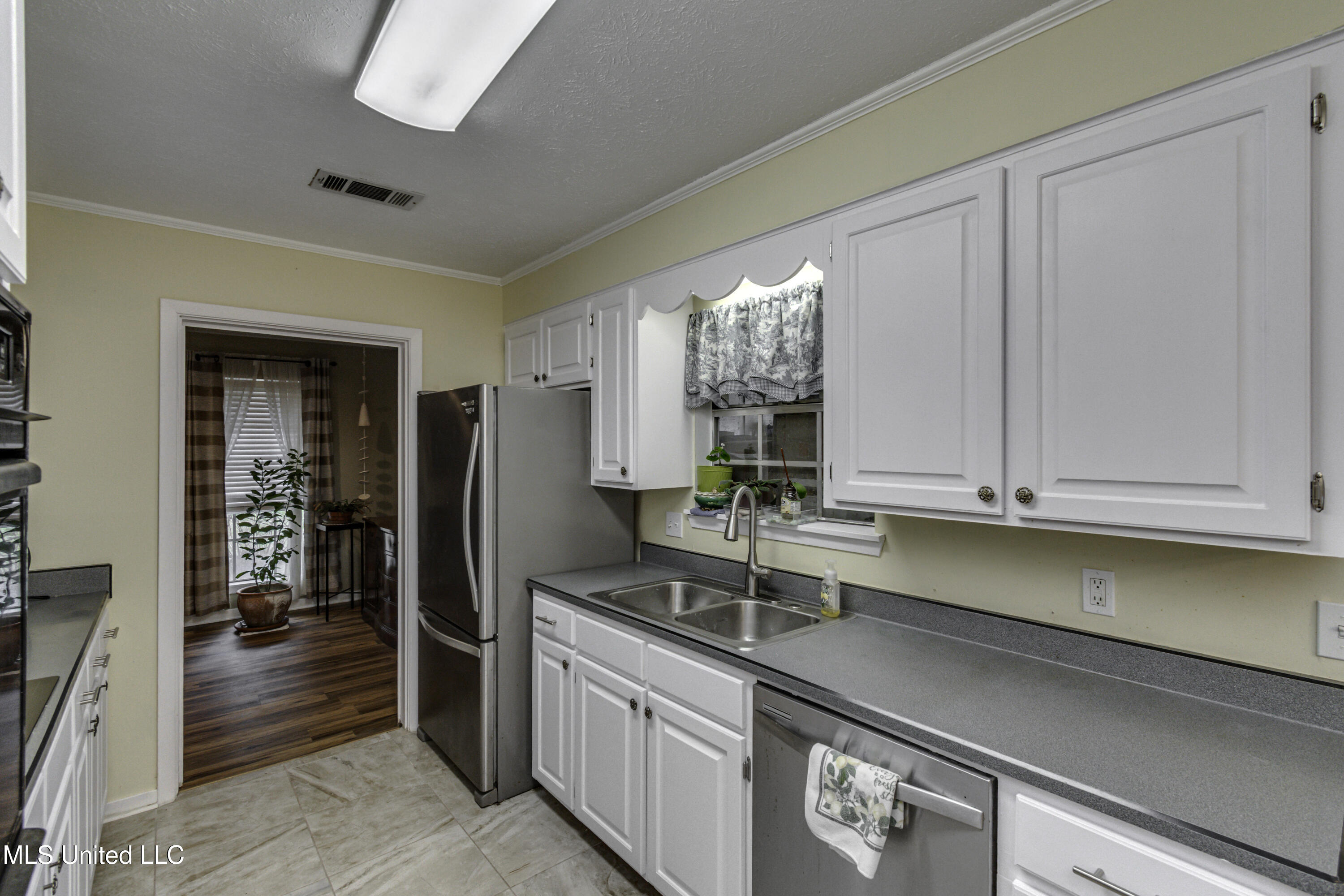 100 Fairdale Place Brandon, MS 39042 - Photo 15 of 51 100 Fairdale Pl--32