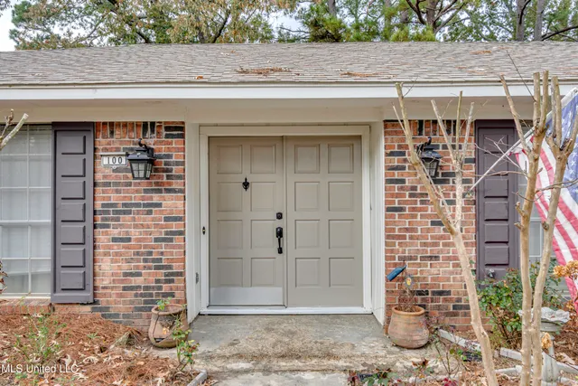 $262,900 | 100 Fairdale Place, Brandon, MS 39042