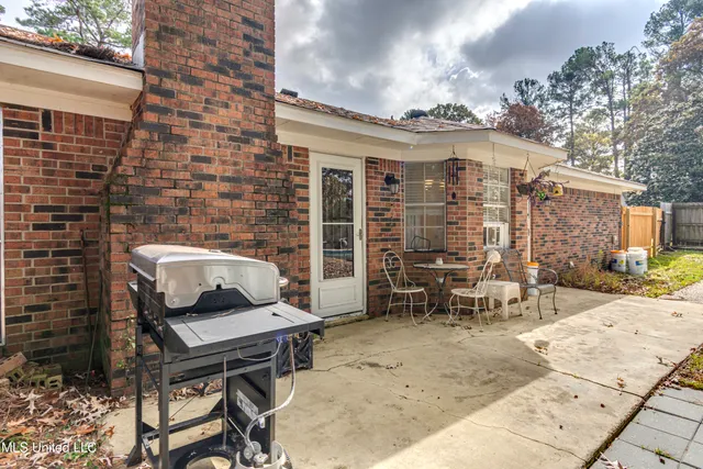 $262,900 | 100 Fairdale Place, Brandon, MS 39042