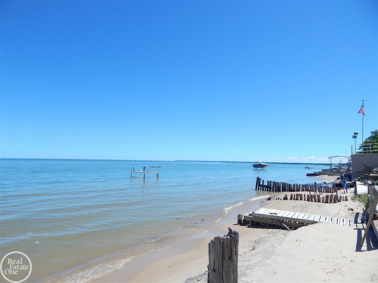 8993 Crescent Beach Road Pigeon, MI 48755 - Photo 47 of 57 31353902-46.JPG