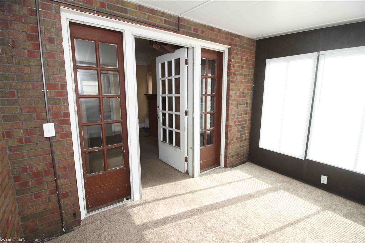 3492 Devonshire Road Detroit, MI 48224 - Photo 39 of 45 50027655-39.JPG