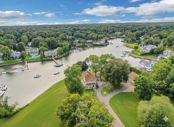 $2,825,000 | 166 Rowayton Avenue, Unit 2, Norwalk, CT 06853