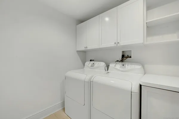 $2,825,000 | 166 Rowayton Avenue, Unit 2, Norwalk, CT 06853