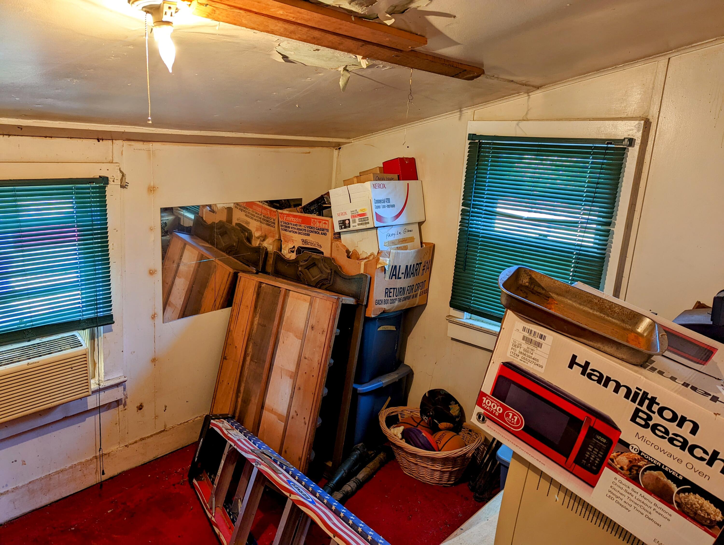 5283 Landrum Road Dublin, VA 24084 - Photo 10 of 15 9