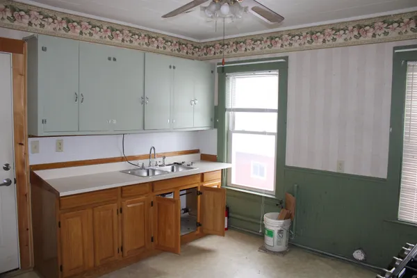 $235,000 | 79 Harrison Avenue, St. Johnsbury, VT 05819