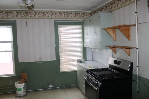 $235,000 | 79 Harrison Avenue, St. Johnsbury, VT 05819