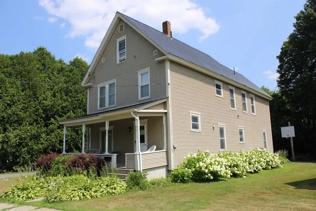 $235,000 | 79 Harrison Avenue, St. Johnsbury, VT 05819
