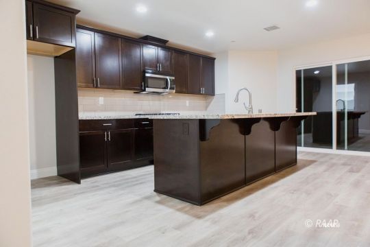 1001 West Willow Avenue Ridgecrest, CA 93555 - Photo 4 of 7 Gallery Image 4