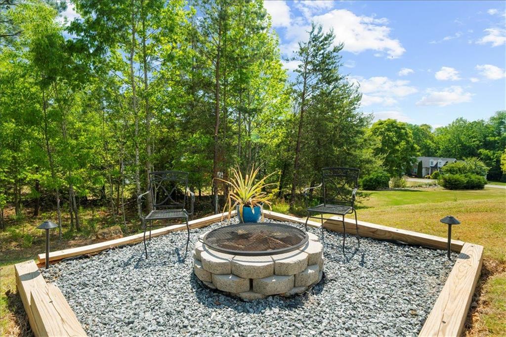 110 Park View Drive Cleveland, GA 30528 - Photo 40 of 44