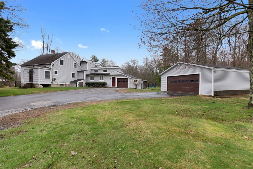 54 Rabbit Road Salisbury, MA 01952 - Photo 2 of 42