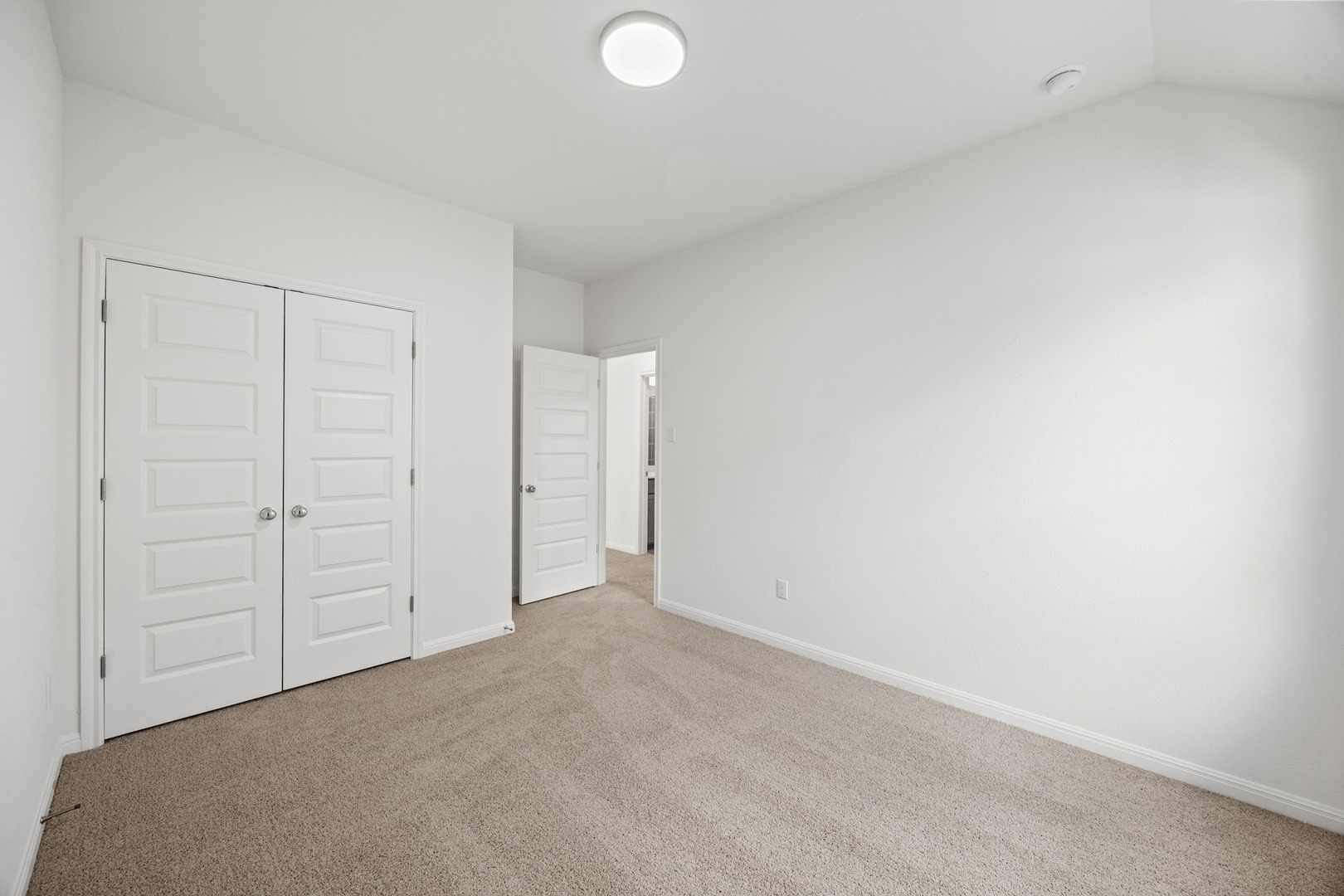 200 Hornet Street Elgin, TX 78621 - Photo 30 of 39 a view of an empty room