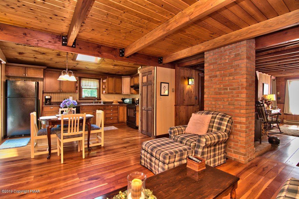 164 Spruce Woods Road Stroudsburg, PA 18360 - Photo 13 of 82 Photo 18
