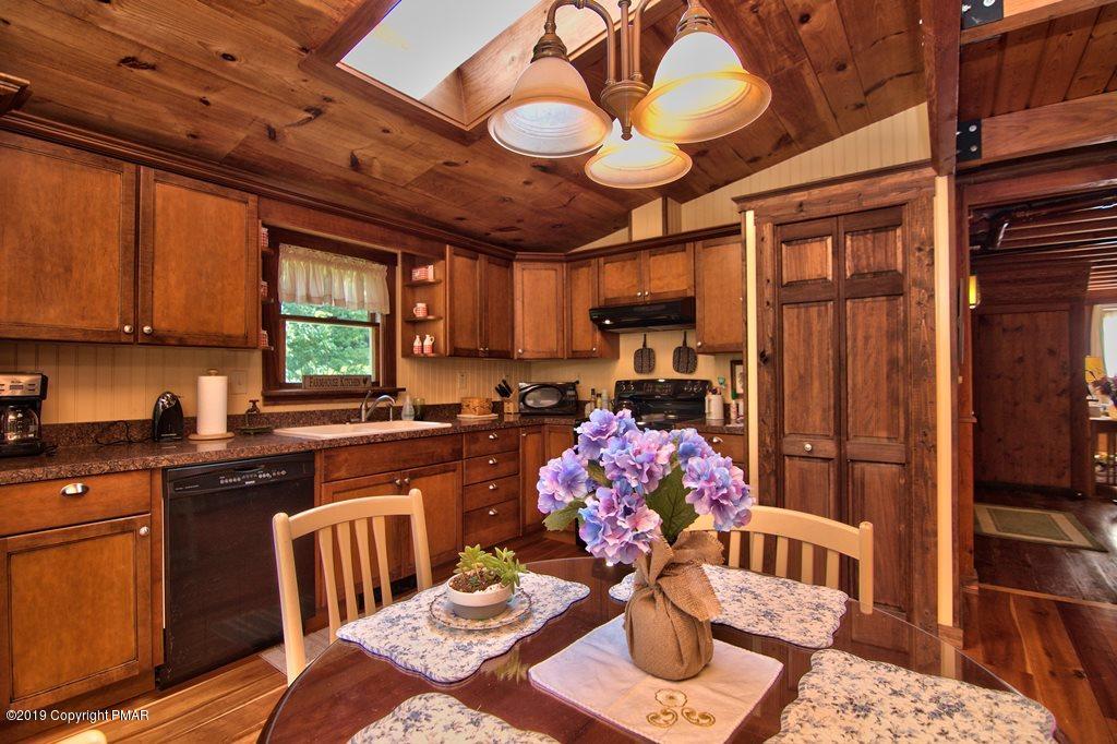 164 Spruce Woods Road Stroudsburg, PA 18360 - Photo 16 of 82 Photo 22