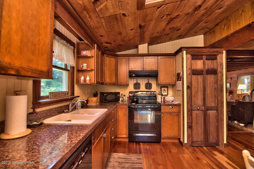 164 Spruce Woods Road Stroudsburg, PA 18360 - Photo 17 of 82 Photo 23