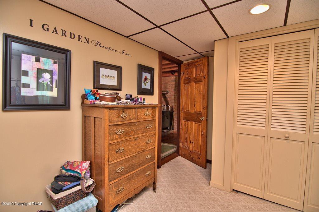 164 Spruce Woods Road Stroudsburg, PA 18360 - Photo 26 of 82 Photo 32