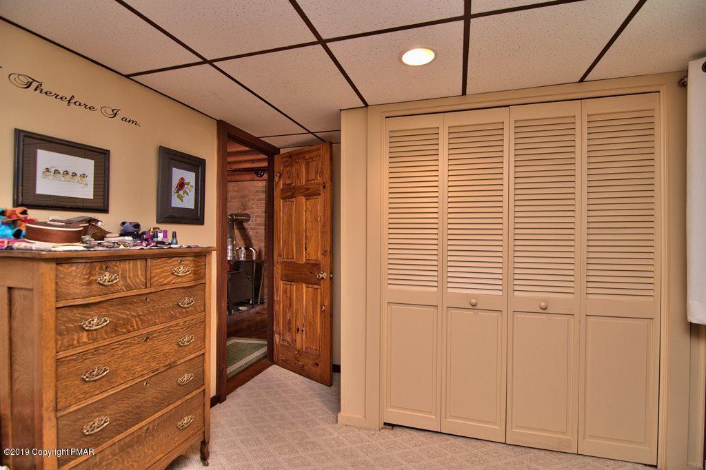164 Spruce Woods Road Stroudsburg, PA 18360 - Photo 27 of 82 Photo 33