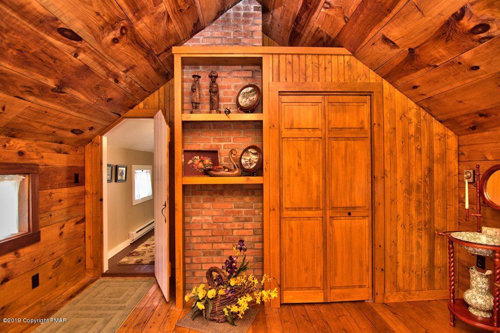 164 Spruce Woods Road Stroudsburg, PA 18360 - Photo 46 of 82 Photo 53