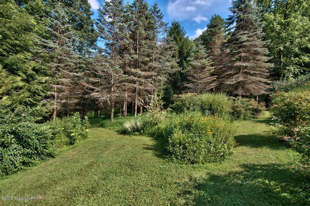 164 Spruce Woods Road Stroudsburg, PA 18360 - Photo 52 of 82 Photo 60
