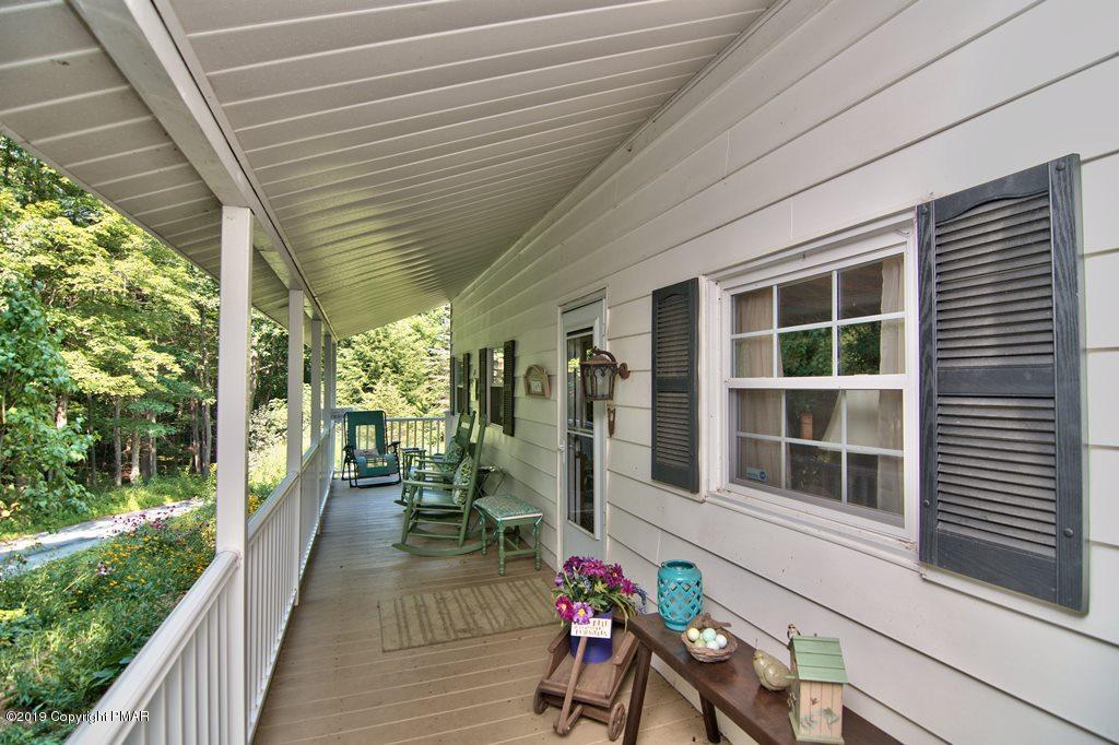 164 Spruce Woods Road Stroudsburg, PA 18360 - Photo 7 of 82 Photo 10