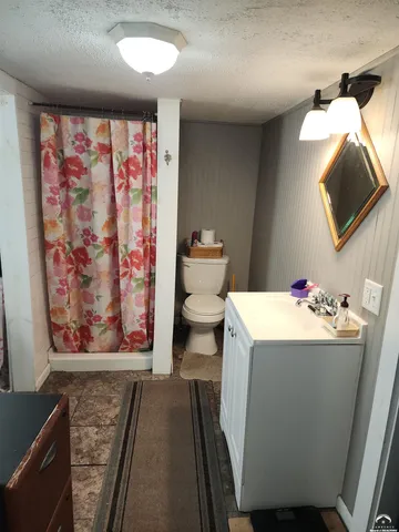 $225,000 | 12279 South Docking Road, Burlingame, KS 66413