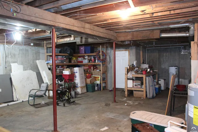 $225,000 | 12279 South Docking Road, Burlingame, KS 66413