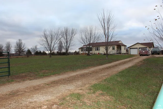 $225,000 | 12279 South Docking Road, Burlingame, KS 66413