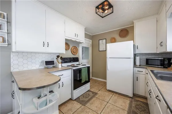 $135,000 | 1320 North 5th Street, Neodesha, KS 66757