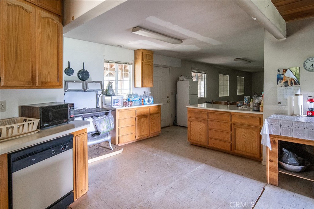 5657 Worman Road Ahwahnee, CA 93601 - Photo 13 of 40