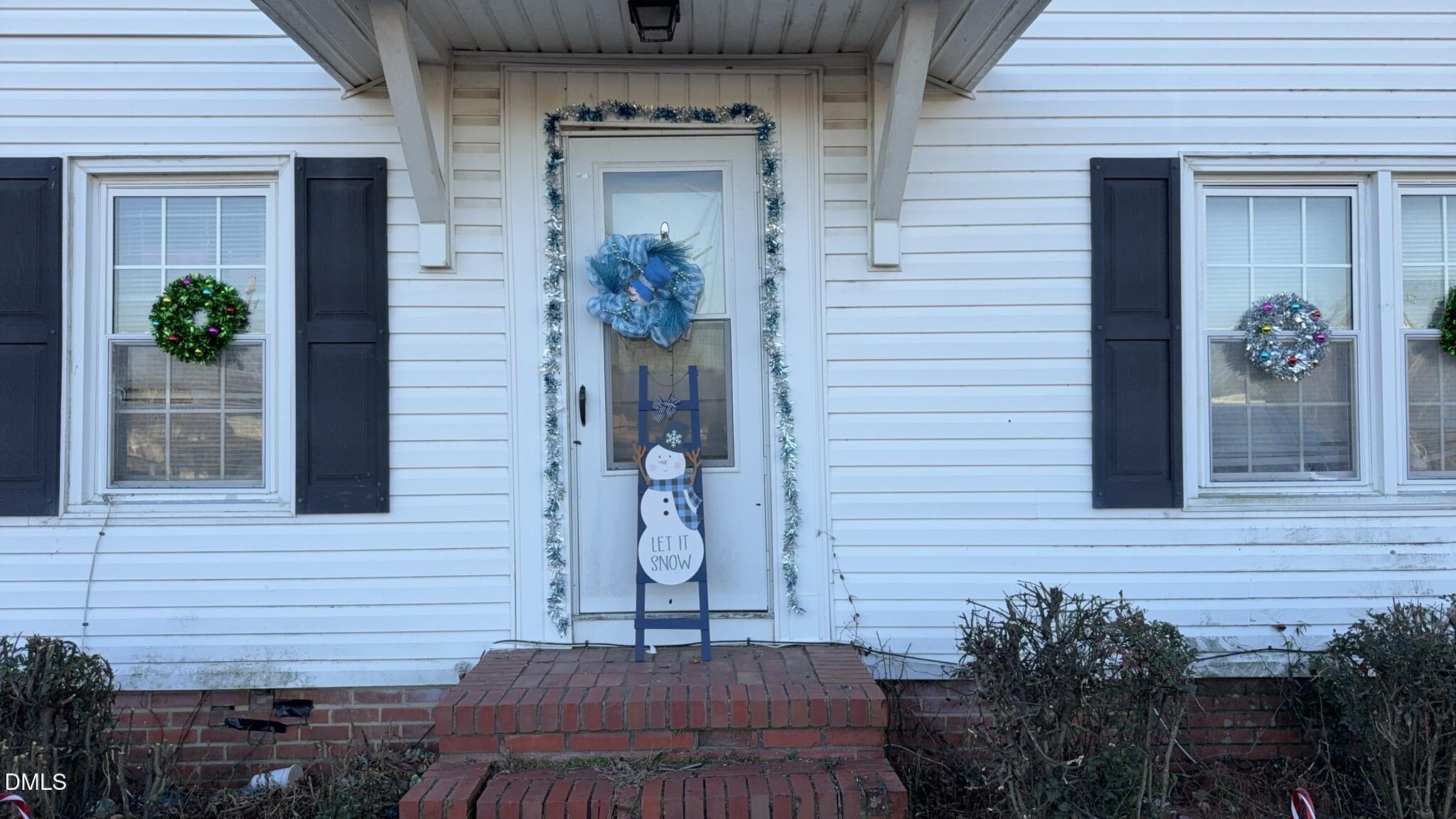 4585 Plain View Highway Dunn, NC 28334 - Photo 2 of 4 2025-12-31T155258_42ce5140-3fe1-412a-8ca