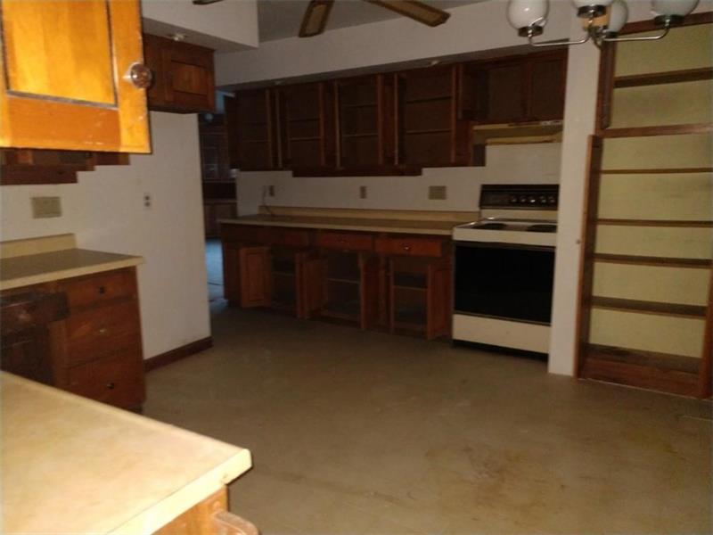 425 Scott-Wallace Road Enon Valley, PA 16120 - Photo 3 of 14 Gallery Image 3