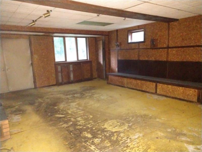 425 Scott-Wallace Road Enon Valley, PA 16120 - Photo 10 of 14 Gallery Image 10
